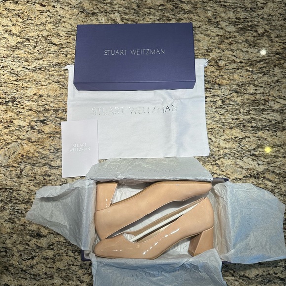 Stuart Weitzman Cream Heels - Picture 7 of 8